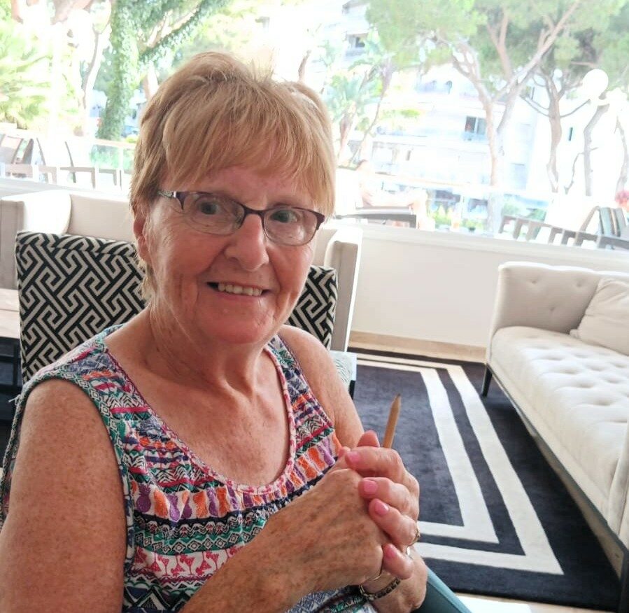 In Memory Of Dorothy Weir